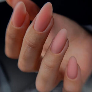 کاشت پودر ناخن