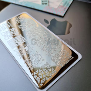 شابلون روسی ناخن